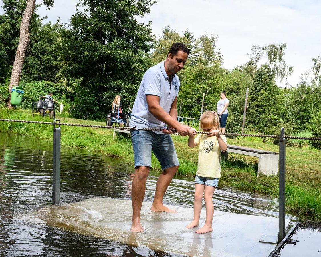 Recreatiepark De Lucht Hotell Renswoude Exteriör bild