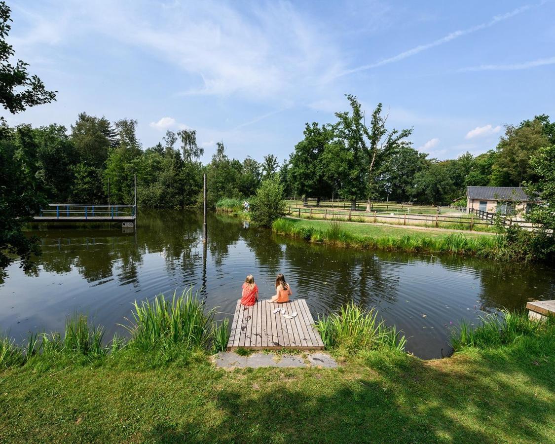 Recreatiepark De Lucht Hotell Renswoude Exteriör bild