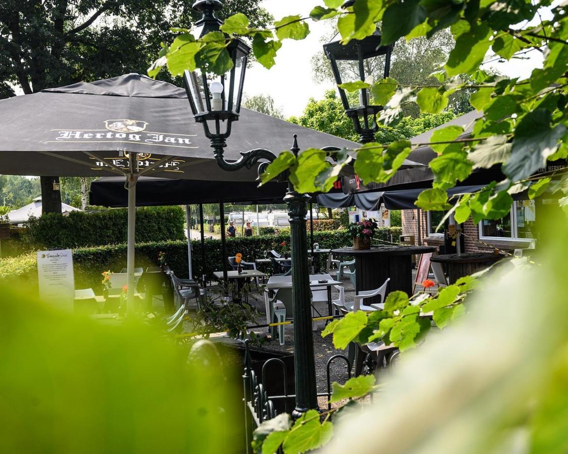 Recreatiepark De Lucht Hotell Renswoude Exteriör bild